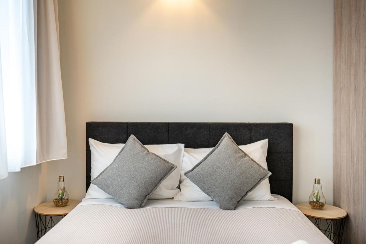 White & Gray Apartment レティムノ エクステリア 写真